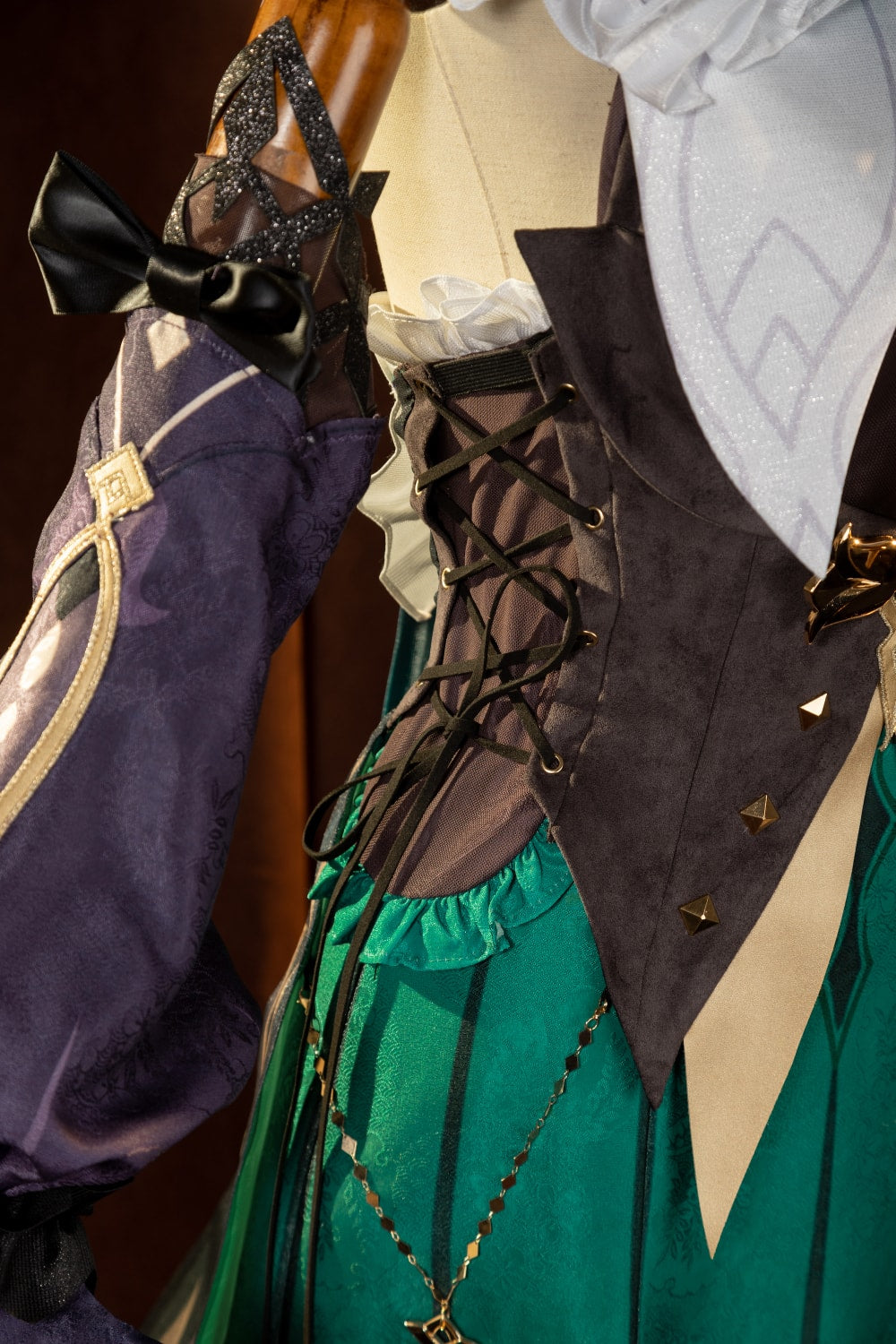 [ylevol] Genshin Impact Renowned Perfumer Emilie Cosplay Costumes