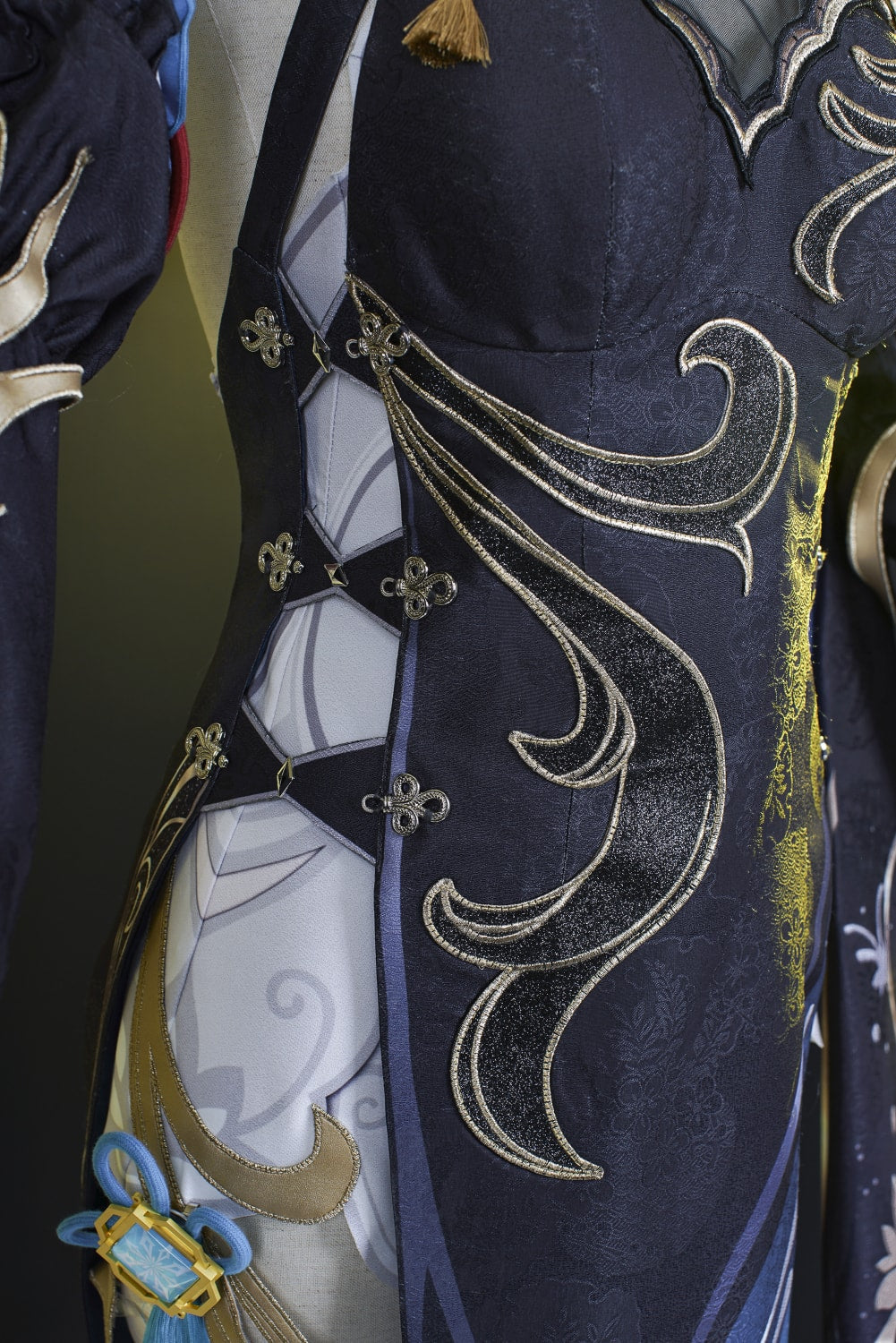 [ylevol] Genshin Impact Shenhe Frostflower Dew Qipao Cosplay Costumes