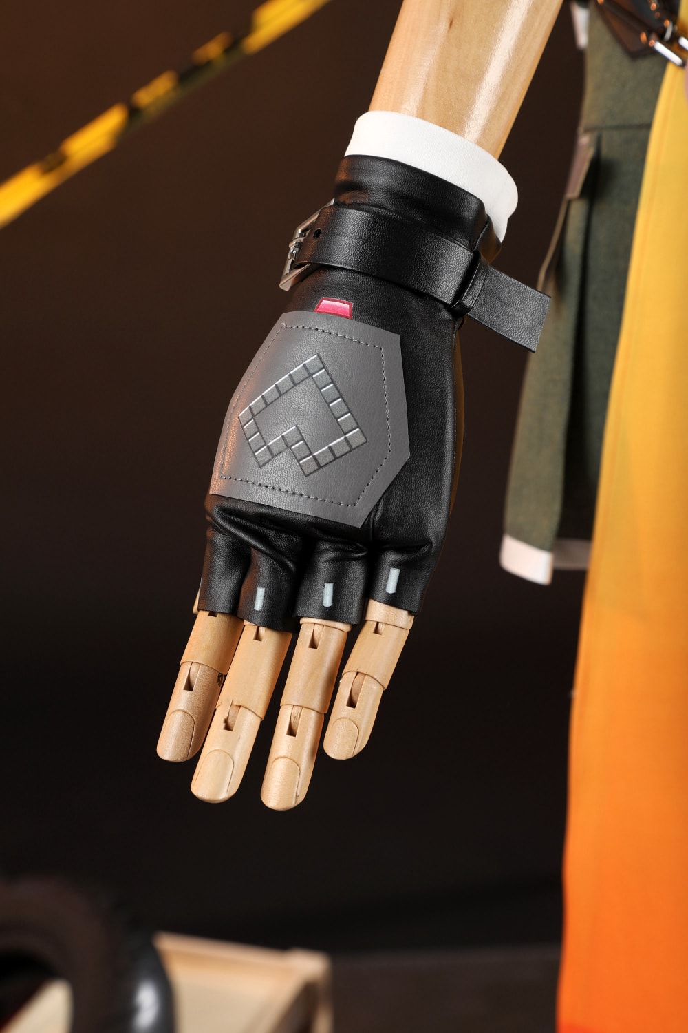 [ylevol] Overwatch 2 X LE SSERAFIM FEARLESS Mercy Cosplay Costumes