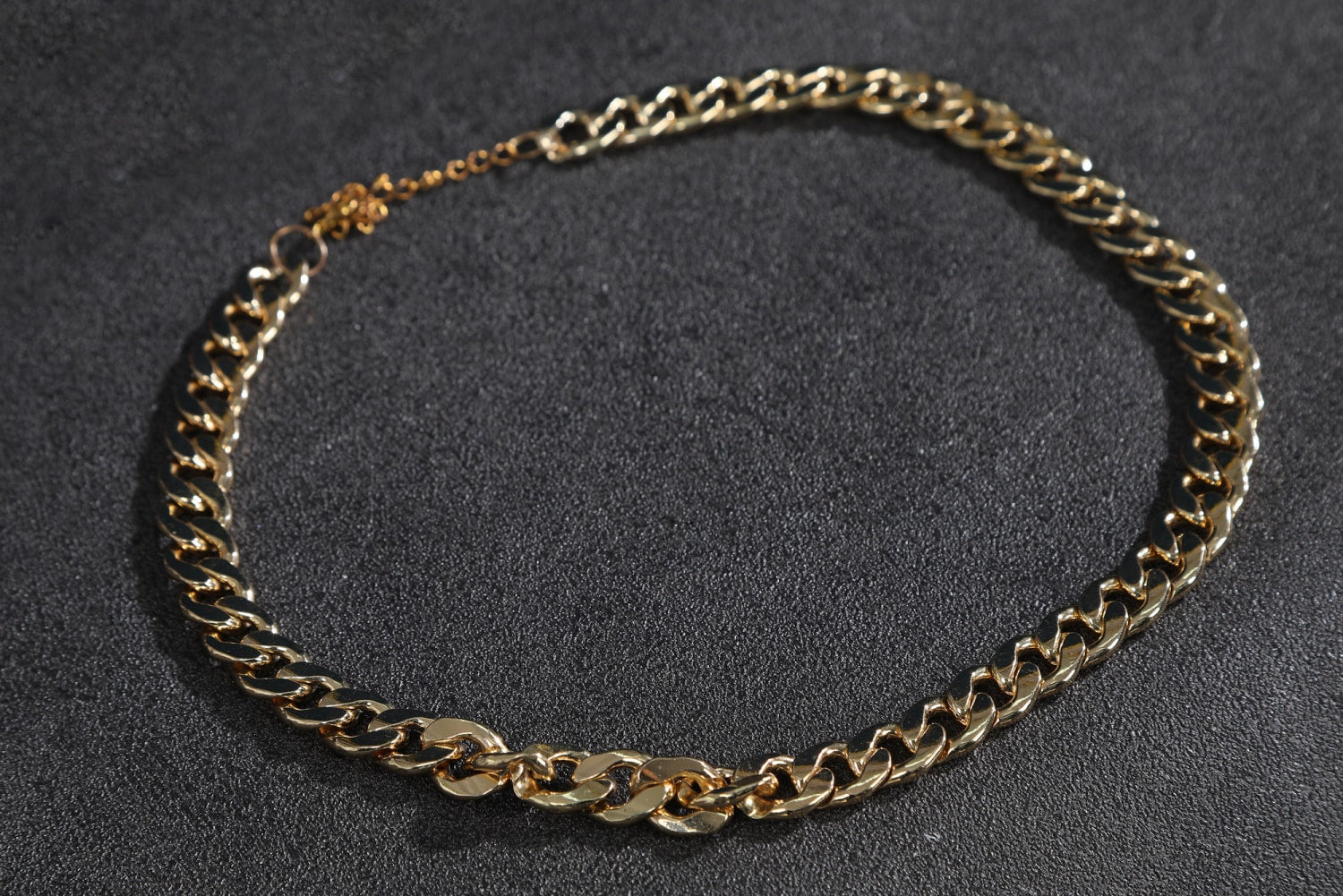 [ylevol] Overwatch 2 X LE SSERAFIM FEARLESS Illari Cosplay Costumes