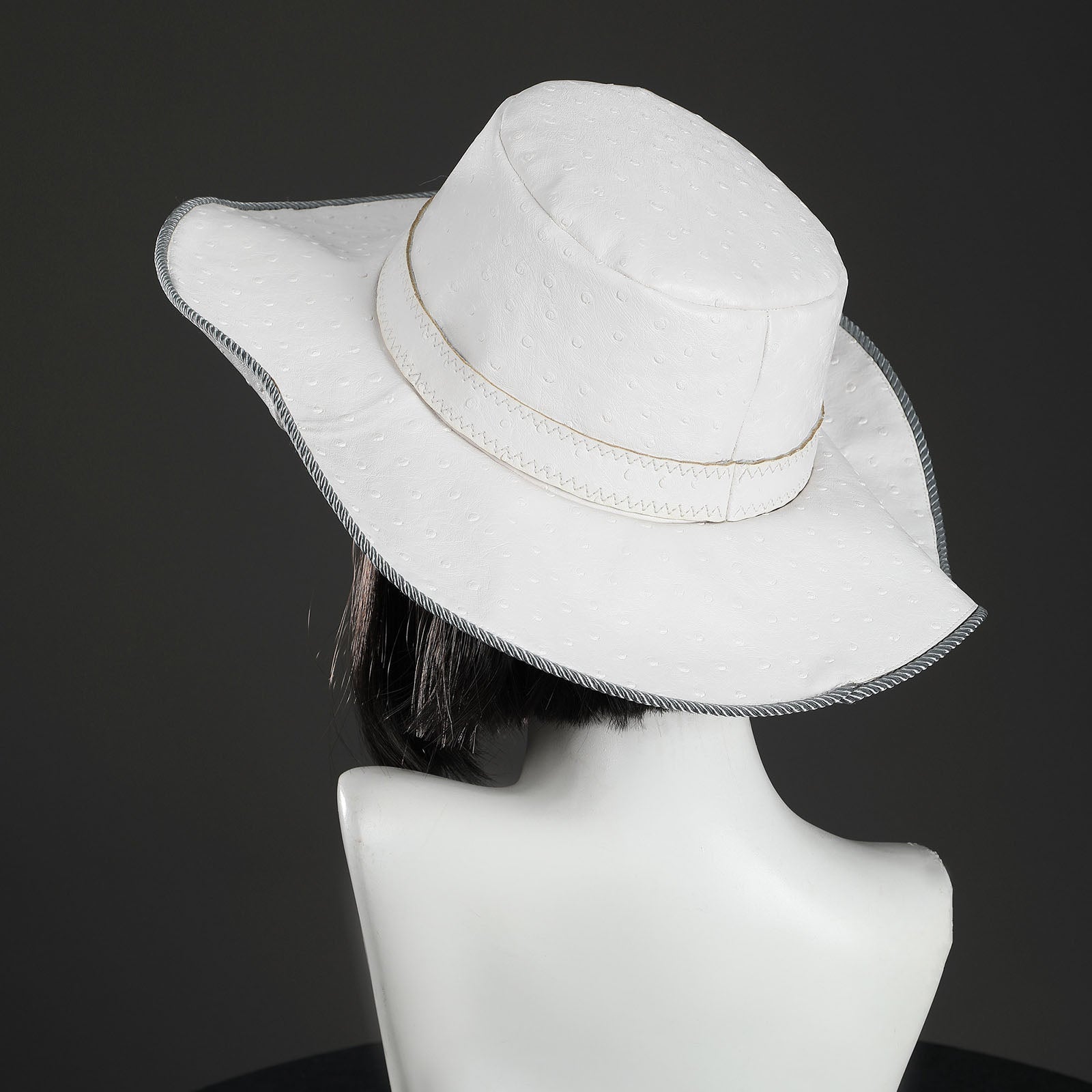 Navigation Nico Robin One Piece Season 2 Full Set Cosplay Costumes