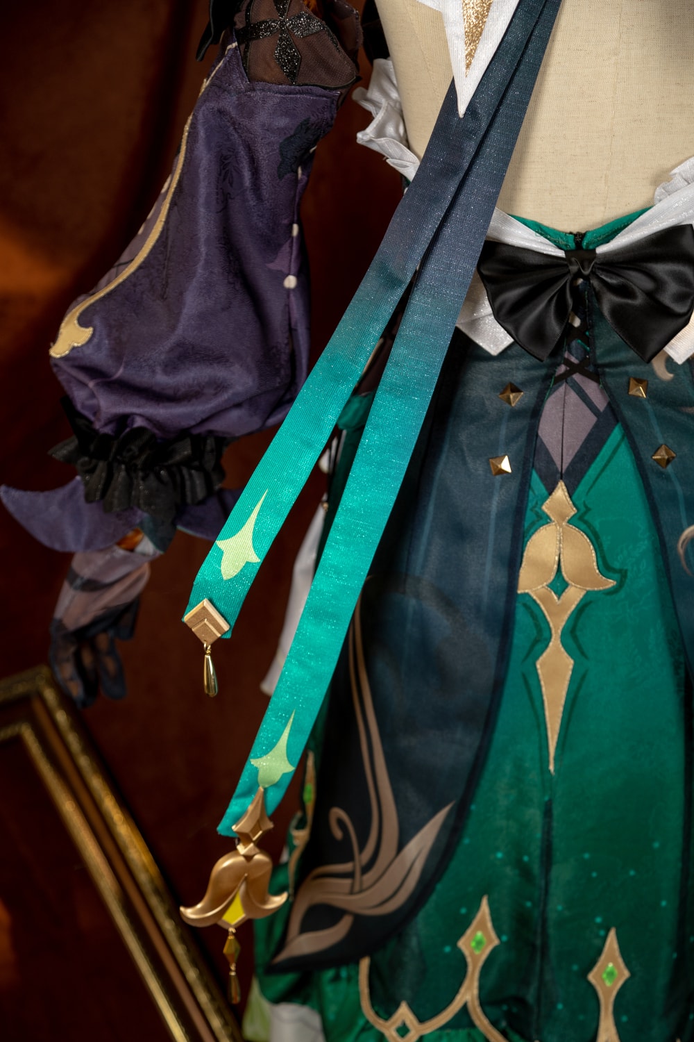 [ylevol] Genshin Impact Renowned Perfumer Emilie Cosplay Costumes