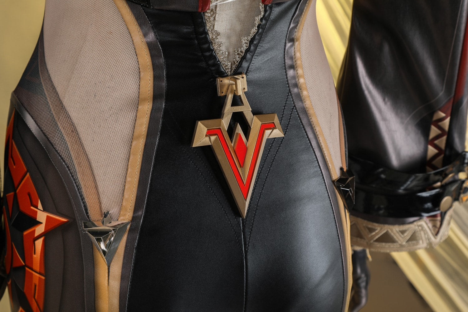 [ylevol] Game Genshin Impact Mavuika Top Level Cosplay Costumes