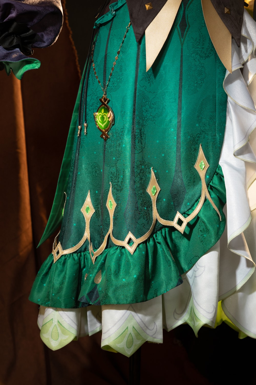 [ylevol] Genshin Impact Renowned Perfumer Emilie Cosplay Costumes