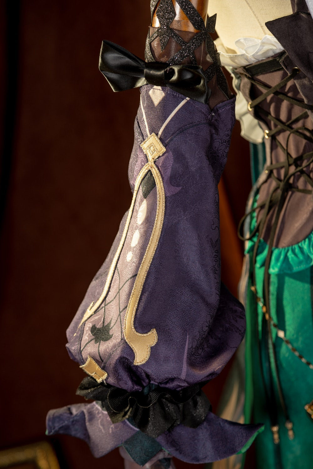 [ylevol] Genshin Impact Renowned Perfumer Emilie Cosplay Costumes